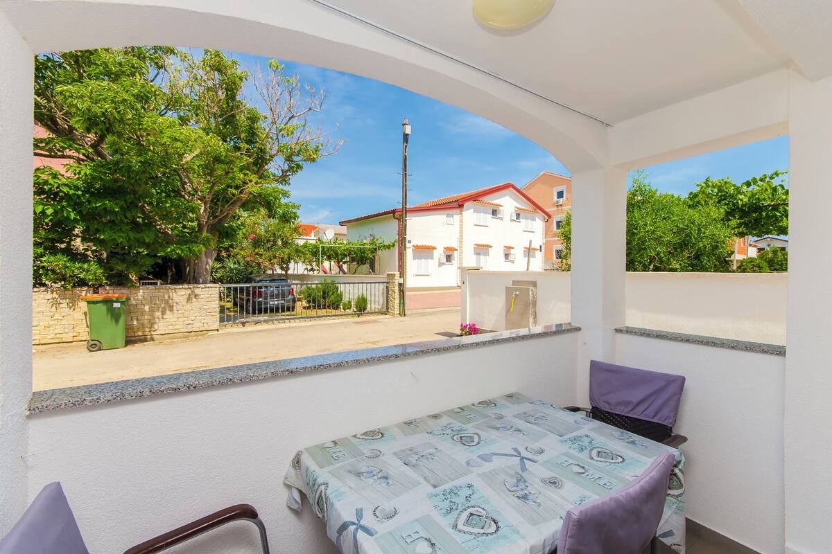 Apartment (A3) | Outdoor dining