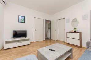 Apartment (A2) | Living area - Apartments Mirjana (Nin)