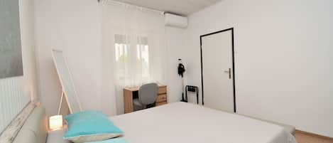 Appartement (A1) | Fer et planche Ă repasser, accĂšs au Wi-Fi (inclus)