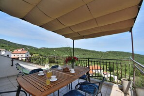 Apartment (A1) | Balcony - Apartment Mario (Moscenicka Draga)