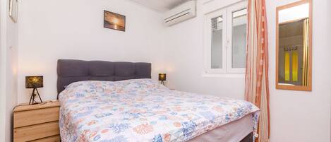 สตูดิโอ (A1)