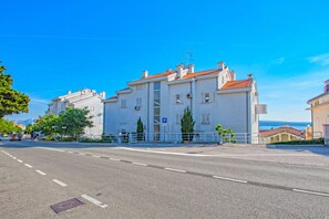 Building design - Apartment Sunny Studio (Crikvenica)