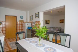 Dining - Apartments Rasic (Rab)