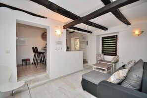 Apartment (A1) | Living room - Apartment Bela (Matulji)