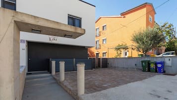 Ilmainen pysäköintipaikka