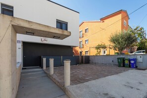 Ilmainen pysäköintipaikka