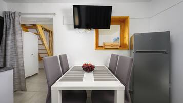House | Dining