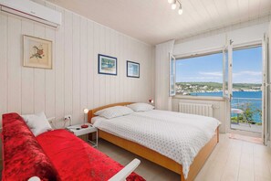 Room - Apartments Nada (Dobrinj)