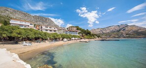 Beach - Apartment Golubinka (Dugi Rat)