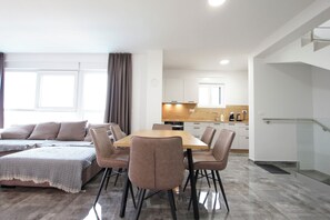 Apartment (A1) | Dining - Apartment Tin (Sveti Filip i Jakov)