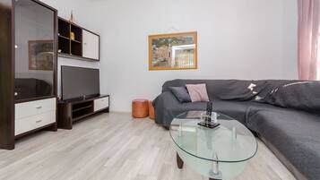 Apartment (A1) | Living room