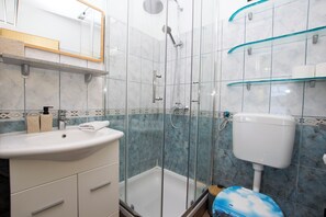 Apartment (A3) | Bathroom - Apartments Hari (Rab)