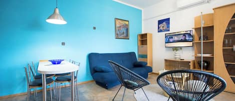 Appartement (A1) | Salle de séjour | Téléviseur connecté