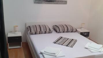 Leilighet (A2) | Strykejern/-brett og wi-fi (inkludert)