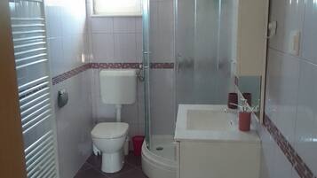 Apartment (A1) | Badezimmer