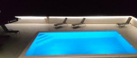 Iron/ironing board, free WiFi