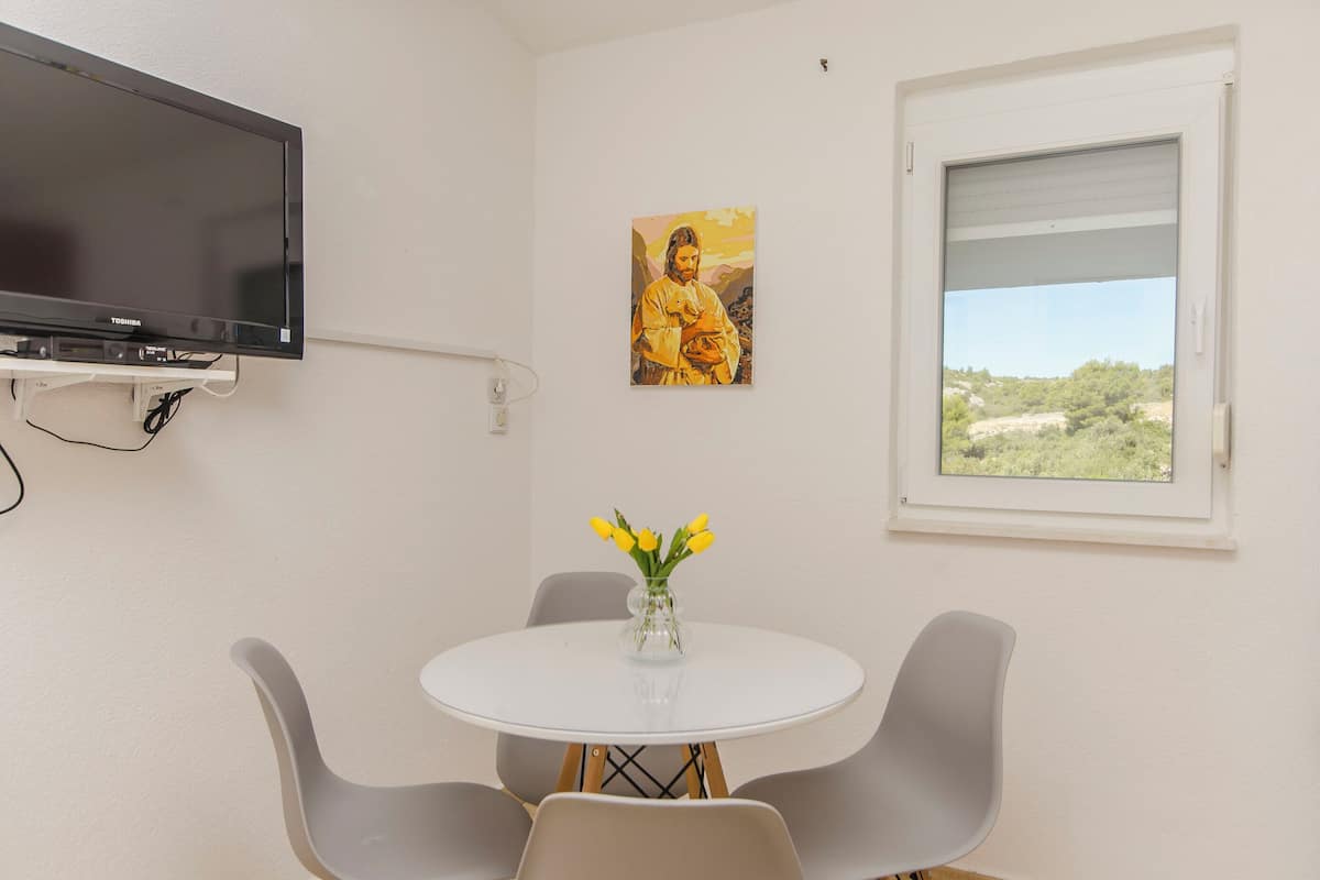 LÀgenhet (A4) | Eget kök | KylskÄp, ugn, spishÀll och espressobryggare