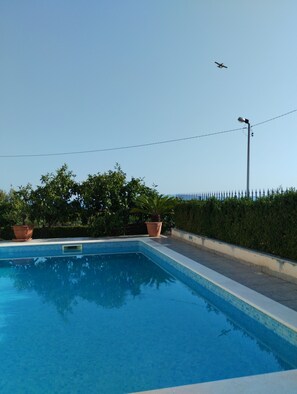 Alberca al aire libre 