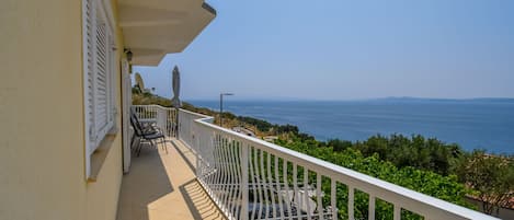 Studio (A2) | Balcony