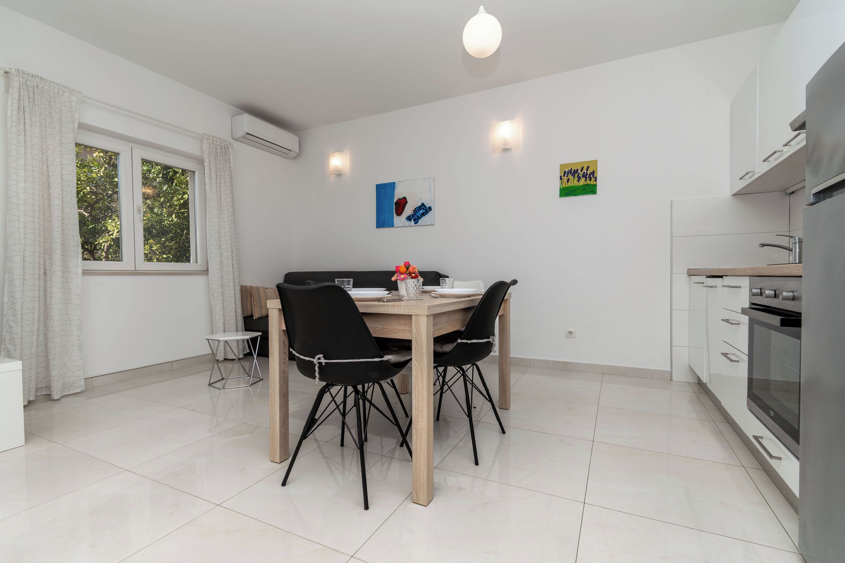 Apartment (A1) | Dining