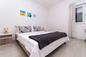 Appartement (A1) | Fer et planche à repasser, accès au Wi-Fi (inclus)