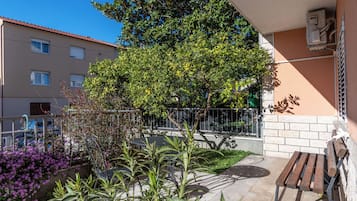 Apartment (A1) | Terrace/patio