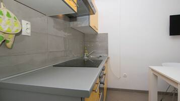 Apartment (A3) | Private kitchen