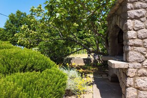 Grill-/Picknickplatz