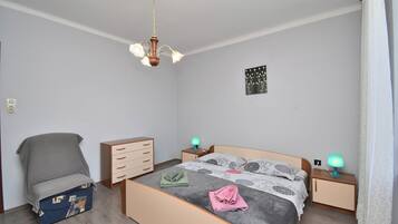 Apartment (A1)