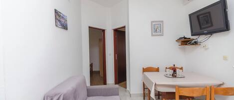 อพาร์ทเมนท์ (A2) | ห้องนั่งเล่น