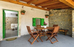 Terrace/patio - House Casa Della Nonna (Krsan)