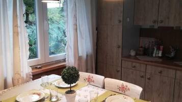 House | Private kitchen