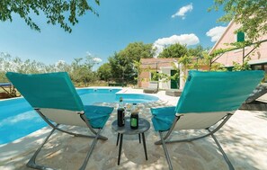 Outdoor pool - House Back to Nature (Drnis)