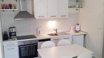 Apartment (A2) | Private kitchen