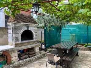 BBQ/picnic area - Apartment Neti (Rovinj)