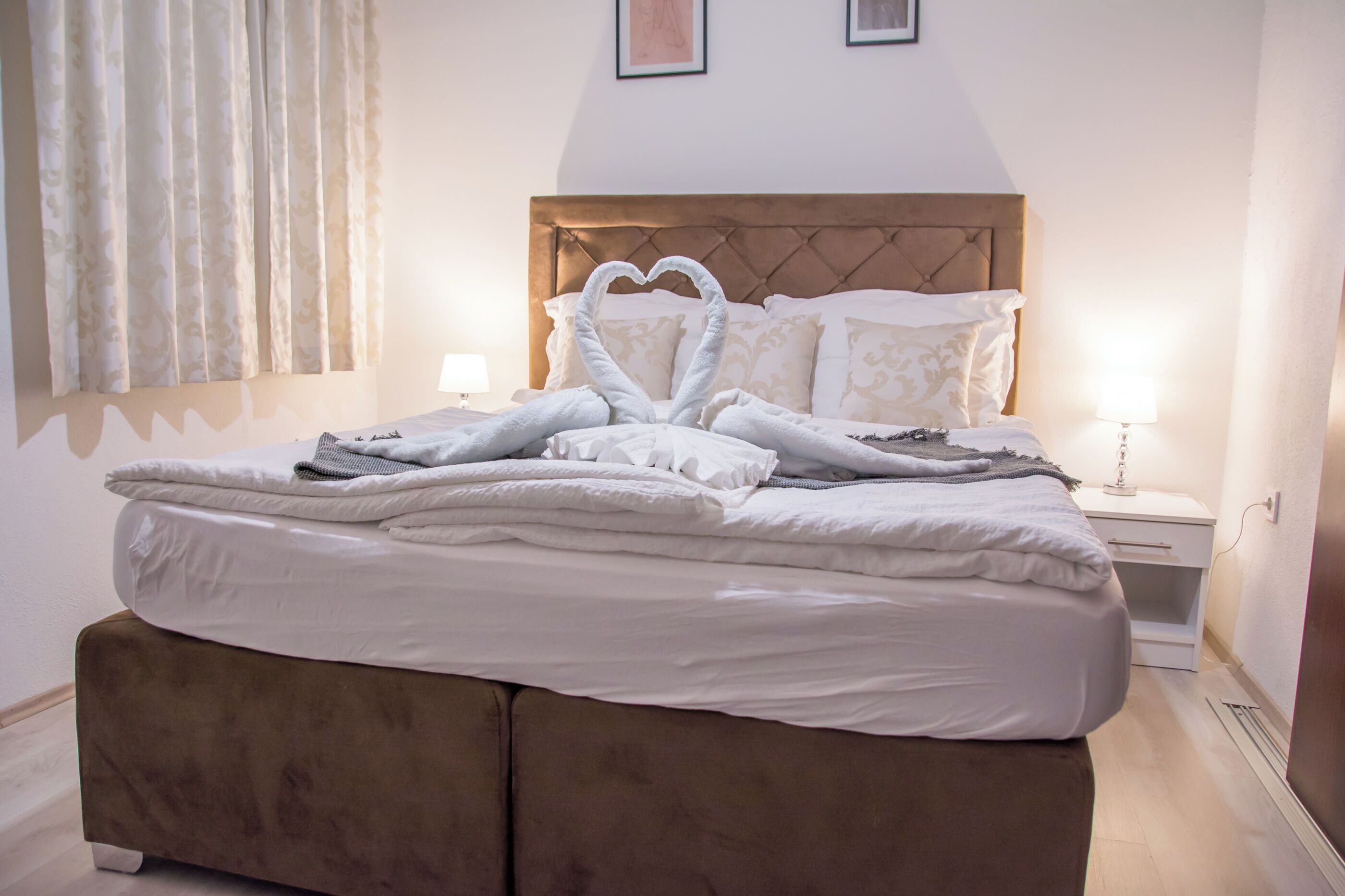 ห้อง  พัก (S302) | ตู้นิรภัยในห้องพัก, พื้นที่ทำงานแบบใช้แล็ปท็อป, Wi-Fi ฟรี