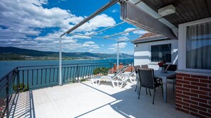 Apartment (A2) | Balcony - Apartments Seadrop (Trogir)