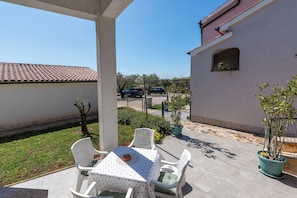 Terrace/patio - House Casa Jelena (Kastelir-Labinci)