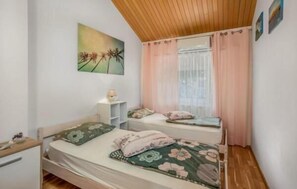 Iron/ironing board, free WiFi - Apartments Duga (Crikvenica)
