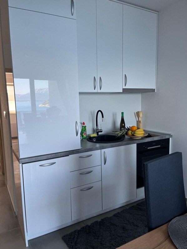 Unclassified image, 1 of 7, button - Apartments Damir (Slivno)