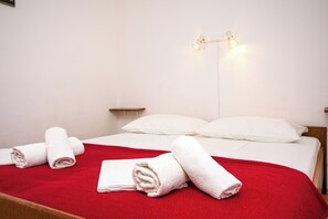 Iron/ironing board, free WiFi - Apartment Veza (Pasman)