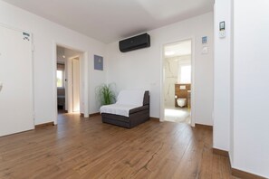 Appartement (A1) | Salle de séjour | TV connectée