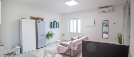 Studio (A1) | Aire de séjour