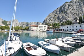 City view from property - Apartment Protrka (Omis)
