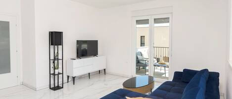 Apartment (A2) | Living area