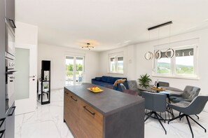 Apartment (A2) | Interior - Apartments Sunny (Vodice)
