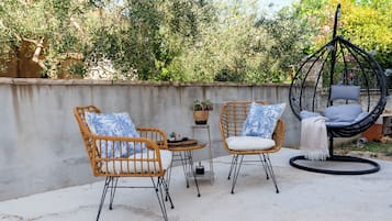 Estudio (A1) | Terraza o patio