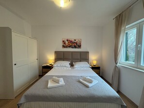 Hus | Safe på rommet, strykejern/-brett og barnesenger (inkludert)
