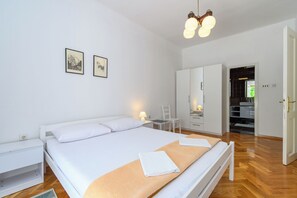 Casa | Ferro/asse da stiro, Wi-Fi gratuito