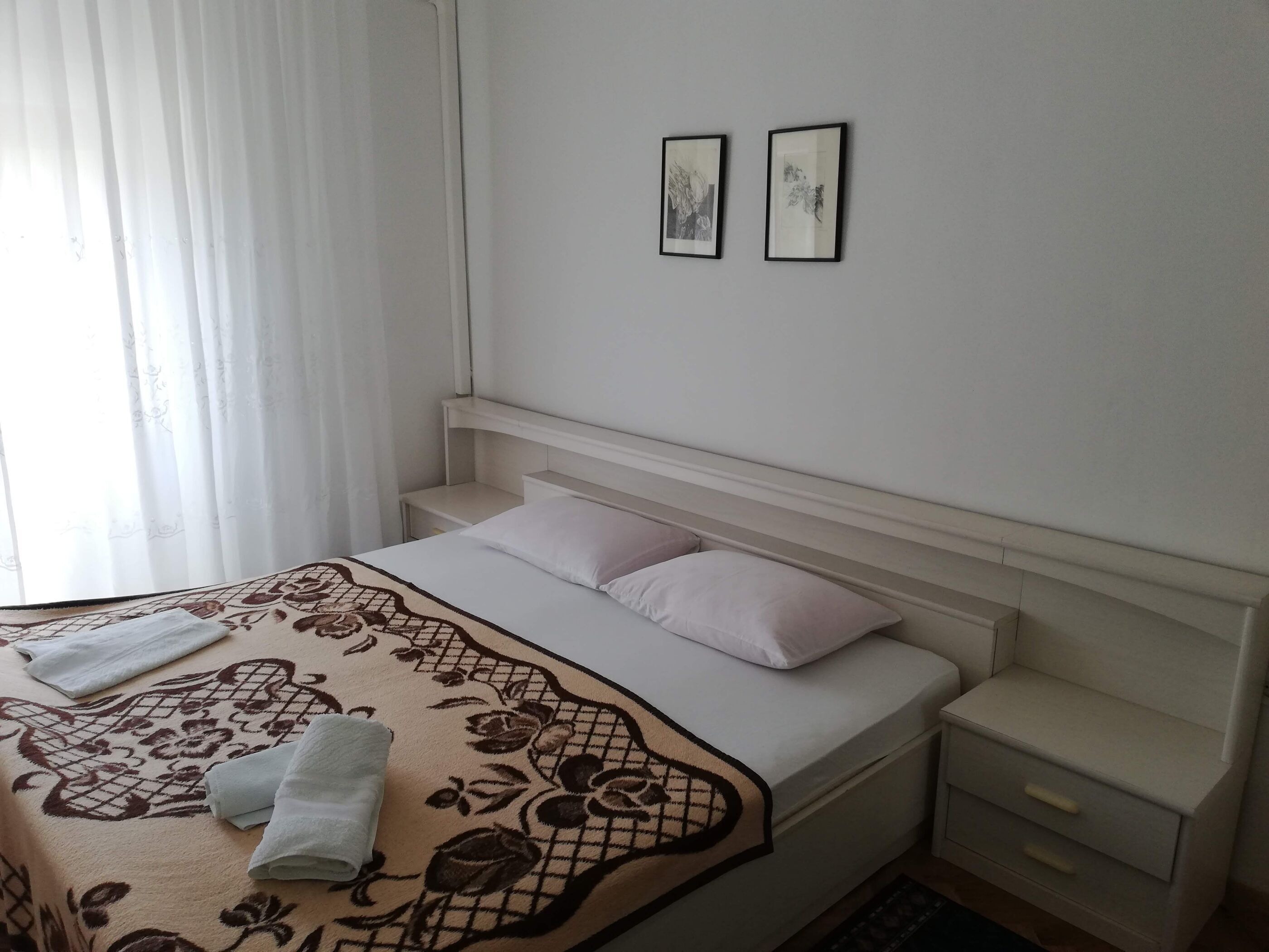 Maison | Fer et planche à repasser, accès au Wi-Fi (inclus)